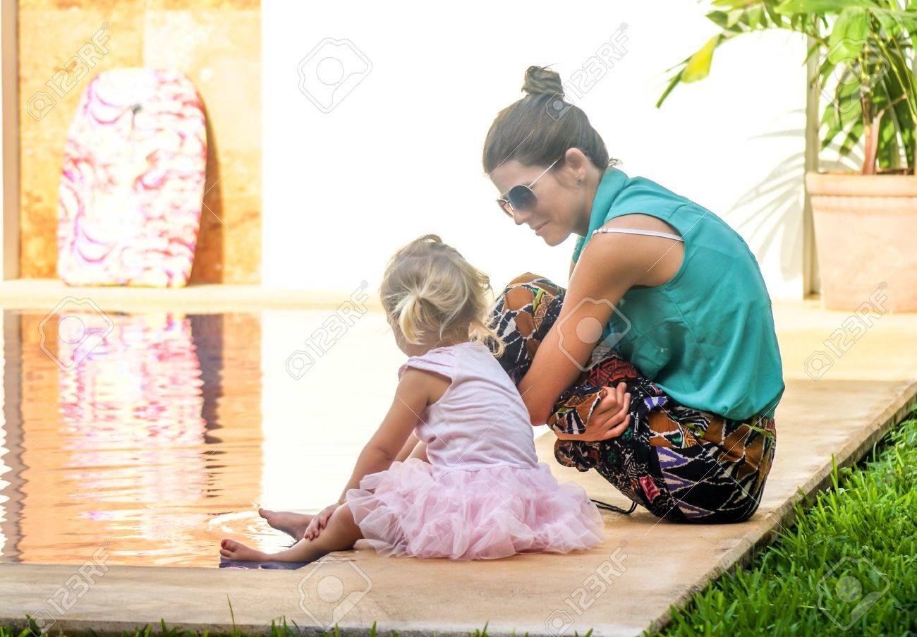 Madre e hijo compartiendo un momento especial