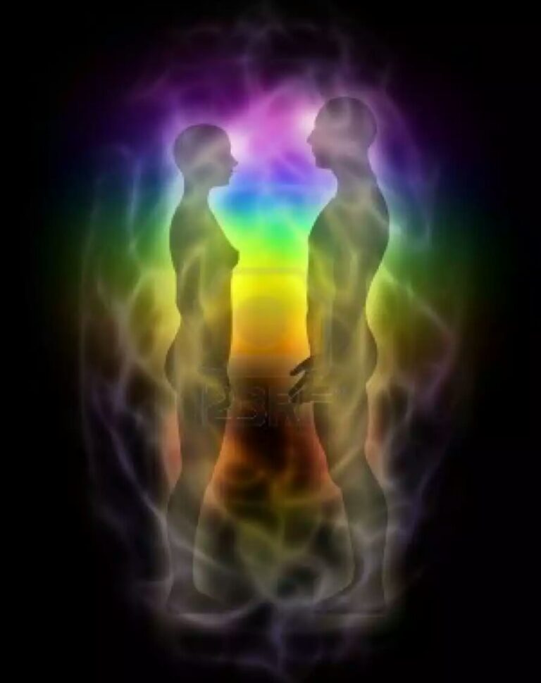 Cómo Saber Si Mi Llama Gemela Piensa en Mí: 5 Señales Reveladoras 10 Cómo Saber Si Mi Llama Gemela Piensa en Mí: 5 Señales Reveladoras