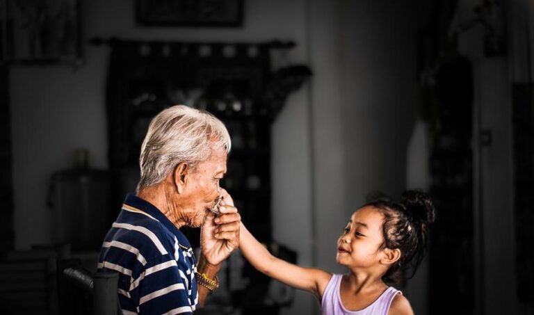 Qué significa que los abuelos sean eternos